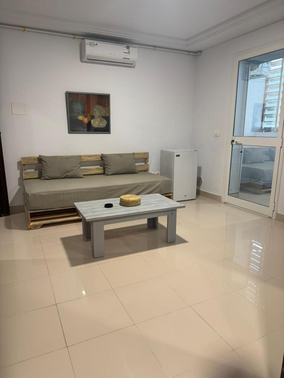Apartment Le Bleu Delave